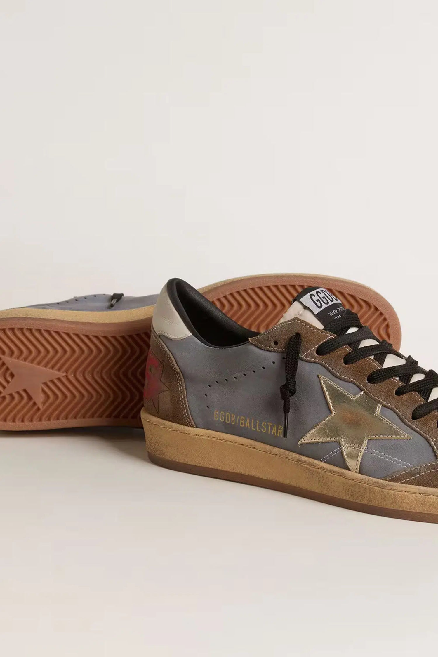GOLDEN GOOSE - BALL STAR SNEAKERS