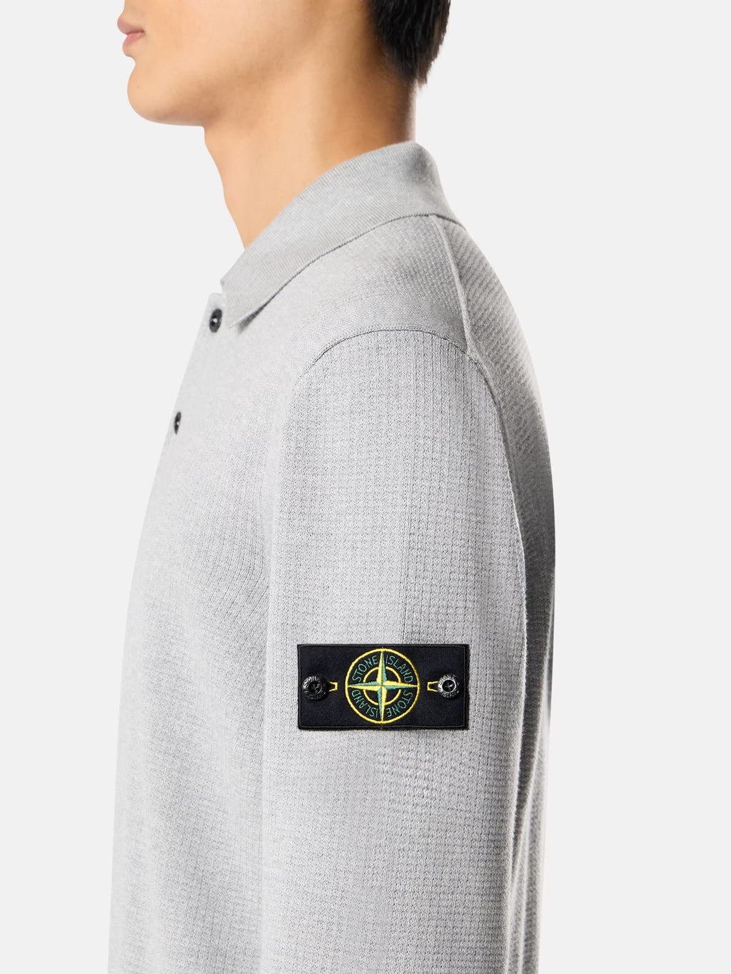 STONE ISLAND - LOSVALLENDE POLO MET LANGE MOUWEN EN GERIBBELDE ACCENTEN