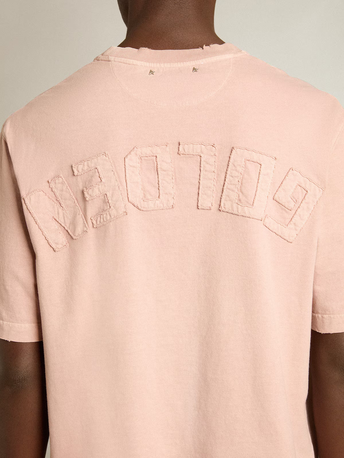 GOLDEN GOOSE - POWDER-PINK T-SHIRT WITH REVERSE LOGO ON THE BACK