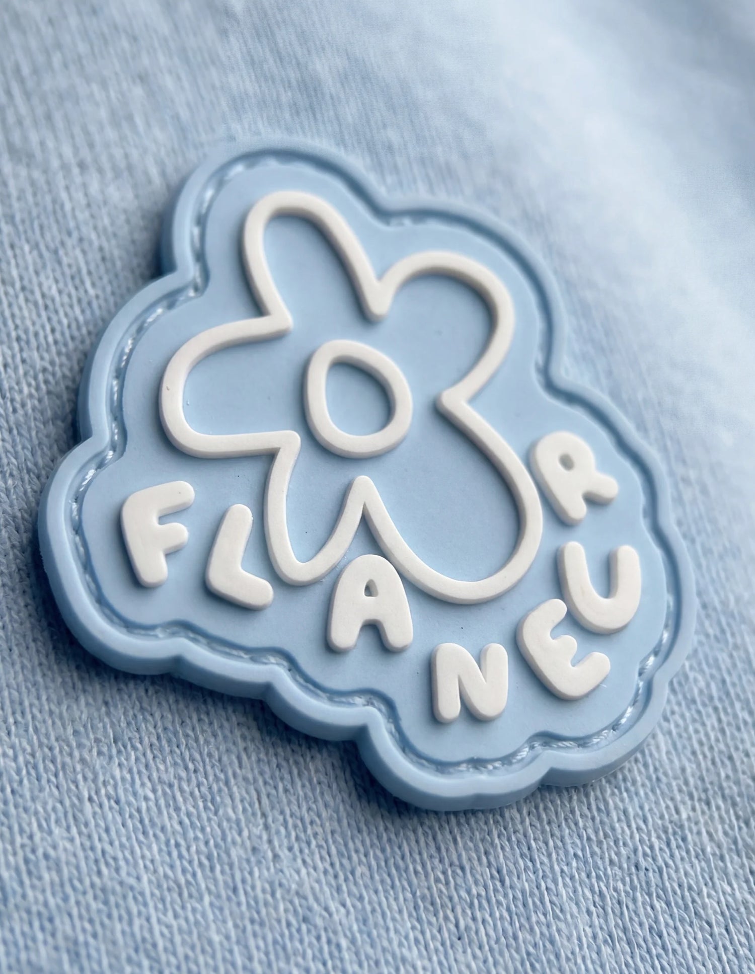 FLÂNEUR - RUBBER BLOSSOM T-SHIRT