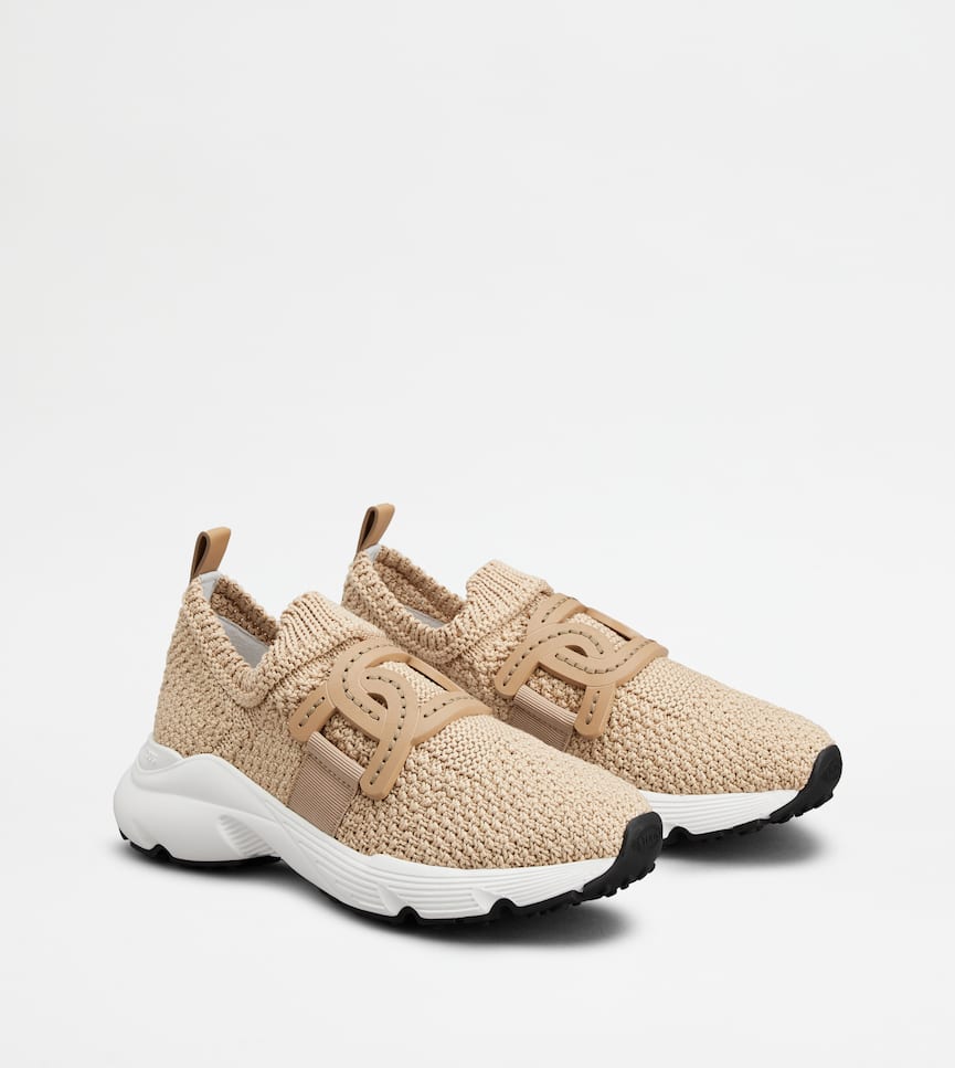 TOD'S - SLIP ON SNEAKERS