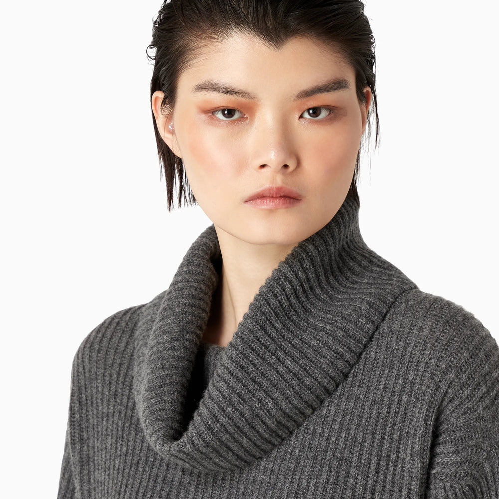 
                  
                    Armani Sustainability Values oversized trui met kraaghals in kasseisteken van scheerwol
                  
                