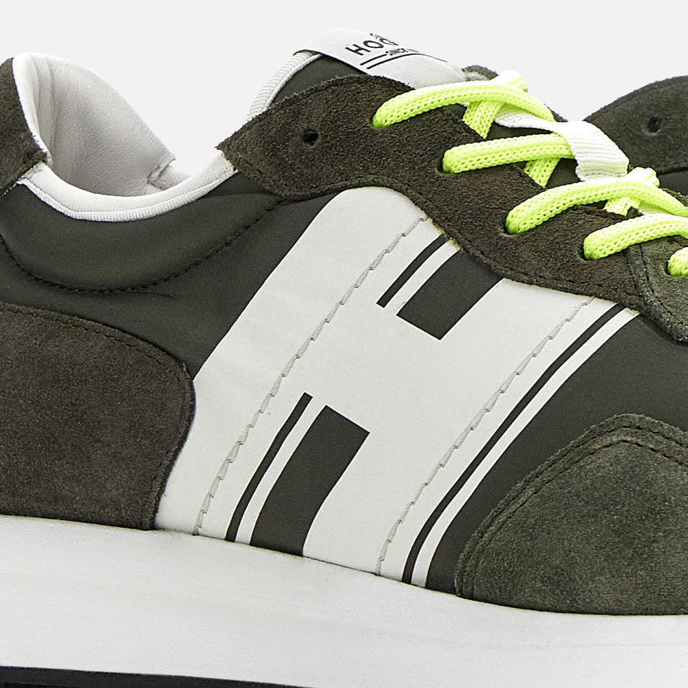 
                  
                    HOGAN - Sneaker
                  
                