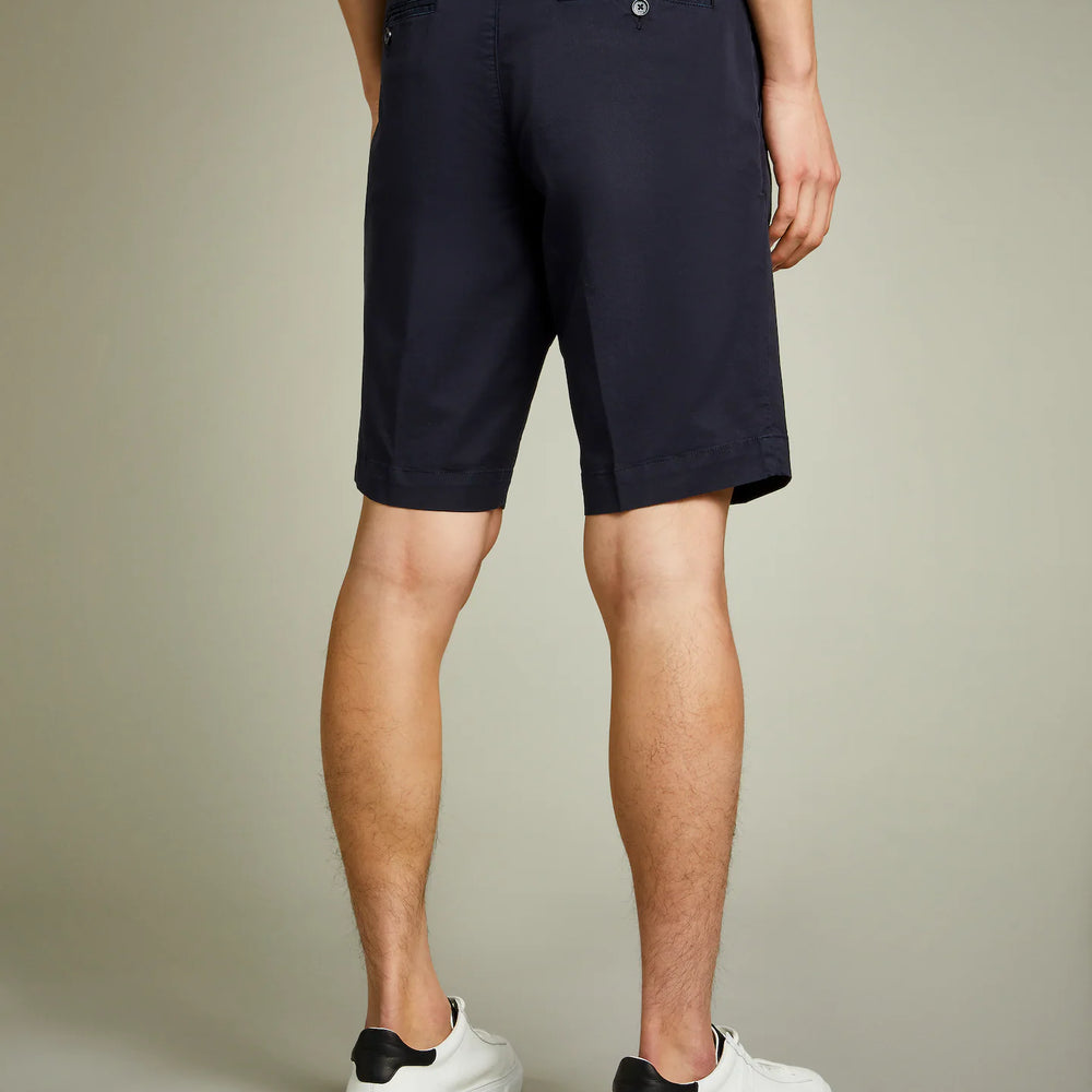 
                  
                    FAY - Short - Blauw
                  
                