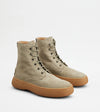 TOD'S BEIGE BOOTS