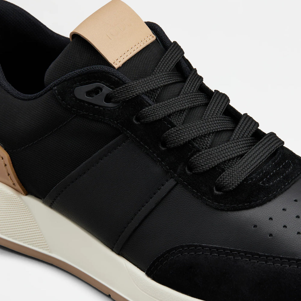 
                  
                    TOD'S - Sneaker
                  
                